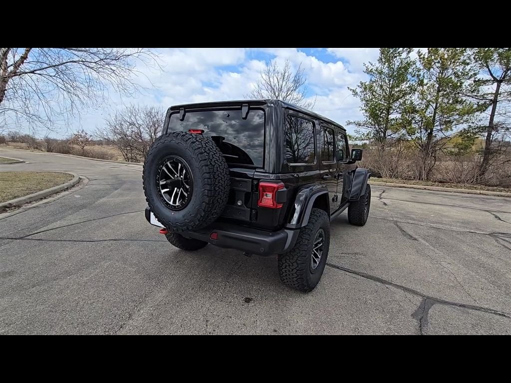 New 2026 Black Clear-Coat Exterior Paint Jeep Rubicon X image 7