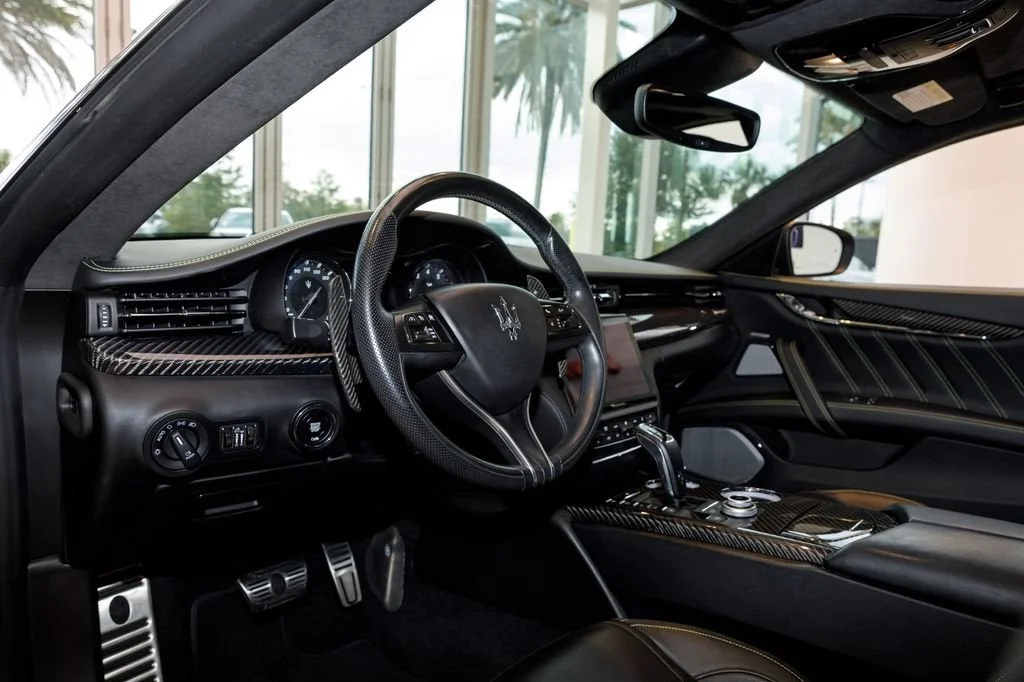 Used 2022 Nero Tempesta Maserati Trofeo image 28