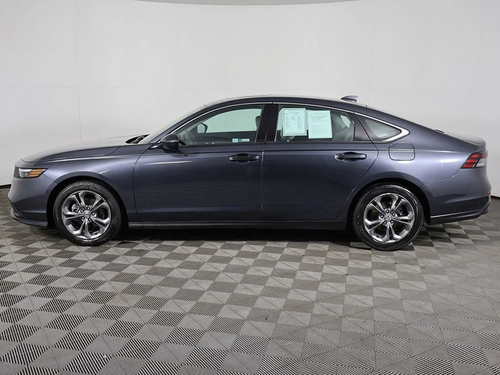Used 2023 Gray Metallic Honda EX image 17