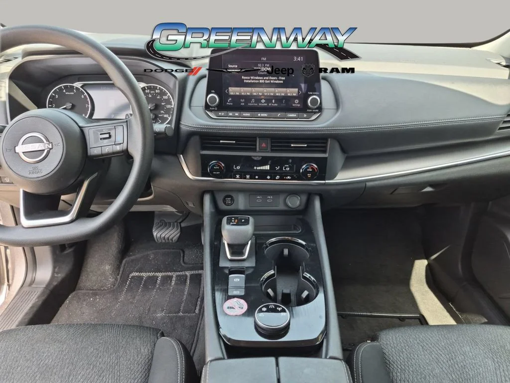 Used 2024 Gray Nissan SV image 11