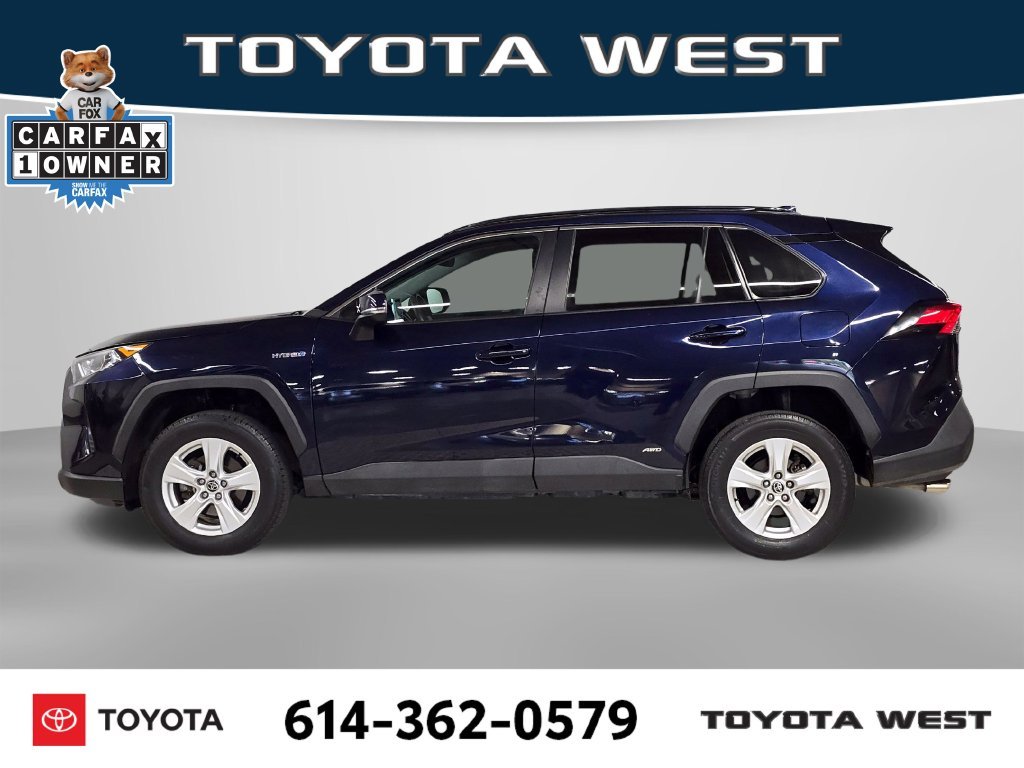 Used 2021  Toyota XLE image 10