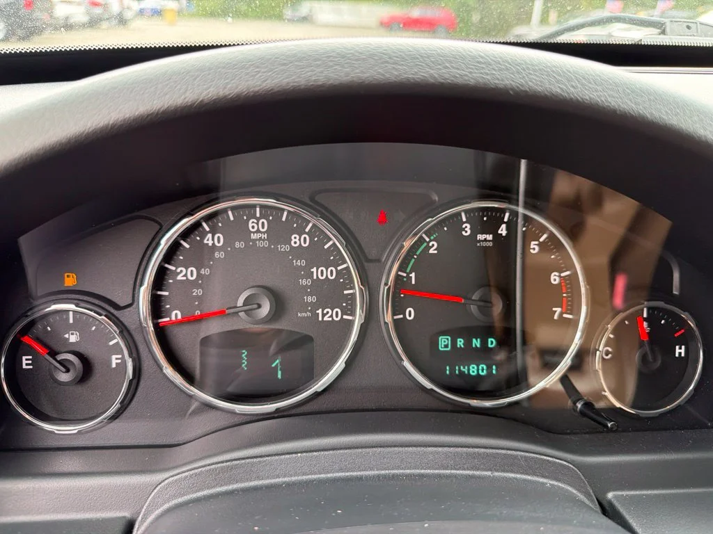 Used 2012 White Jeep Limited image 18