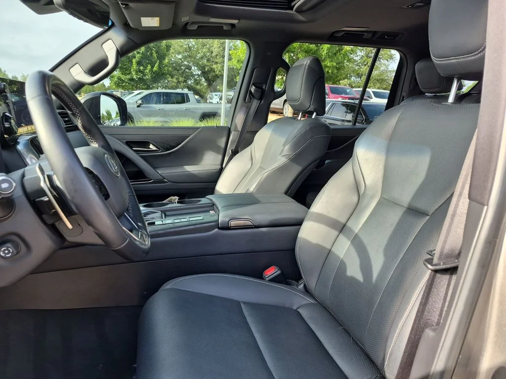 Used 2022 Silver Lexus 600 Premium image 21