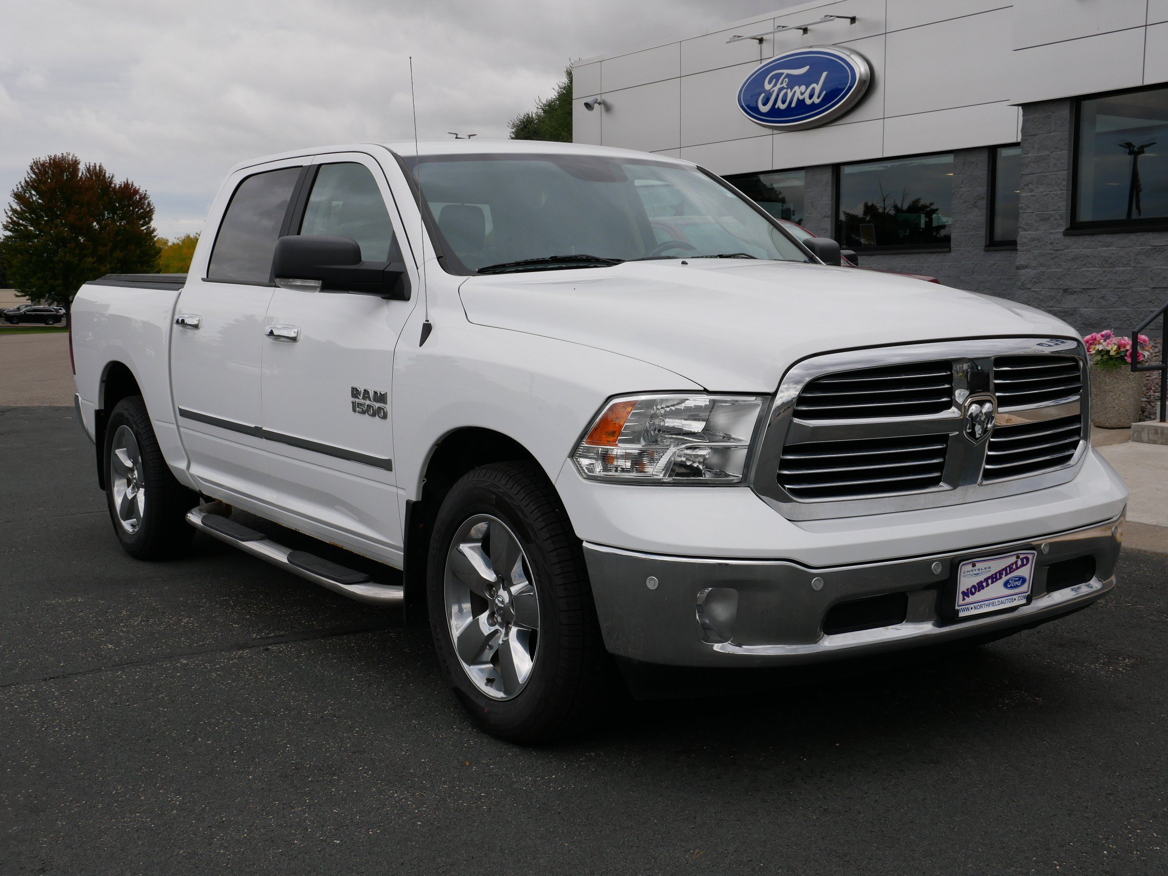 Used 2018 RAM Ram 1500 Pickup Big Horn with VIN 1C6RR7LG7JS272489 for sale in Northfield, Minnesota