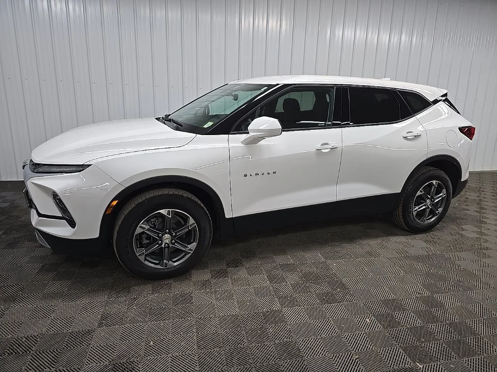 2023 Chevrolet Blazer 2LT - Photo 6