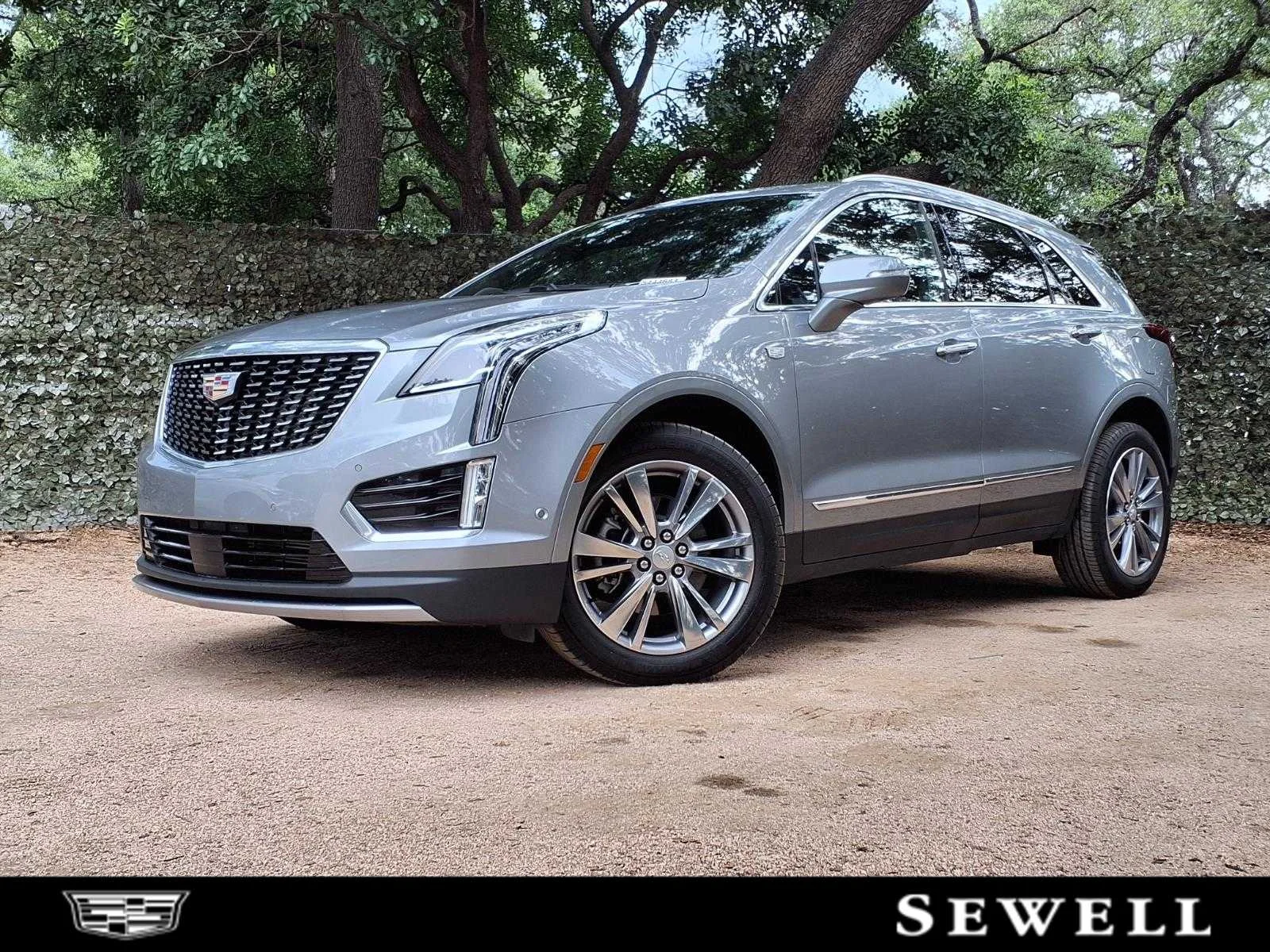 2025 Cadillac XT5 AWD Premium Luxury's photo