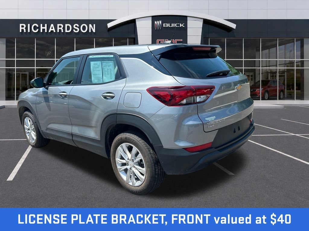 Used 2023 Sterling Gray Metallic Chevrolet LS image 3