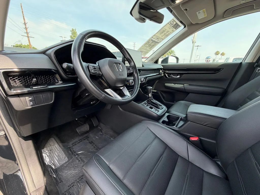 Used 2025 Black Honda EX-L image 26