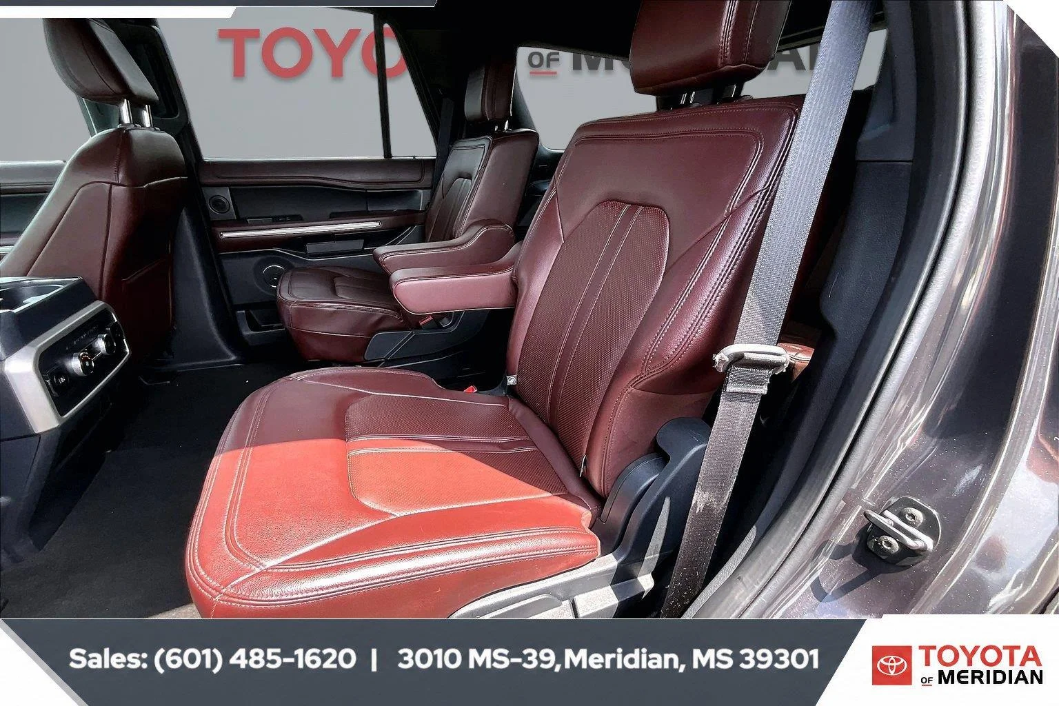 Used 2024 Dark Matter Gray Ford Limited image 19