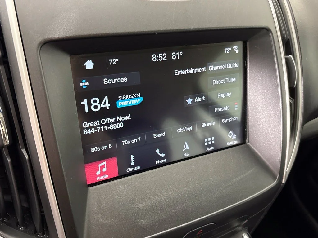 Used 2017 Red Ford SEL image 33