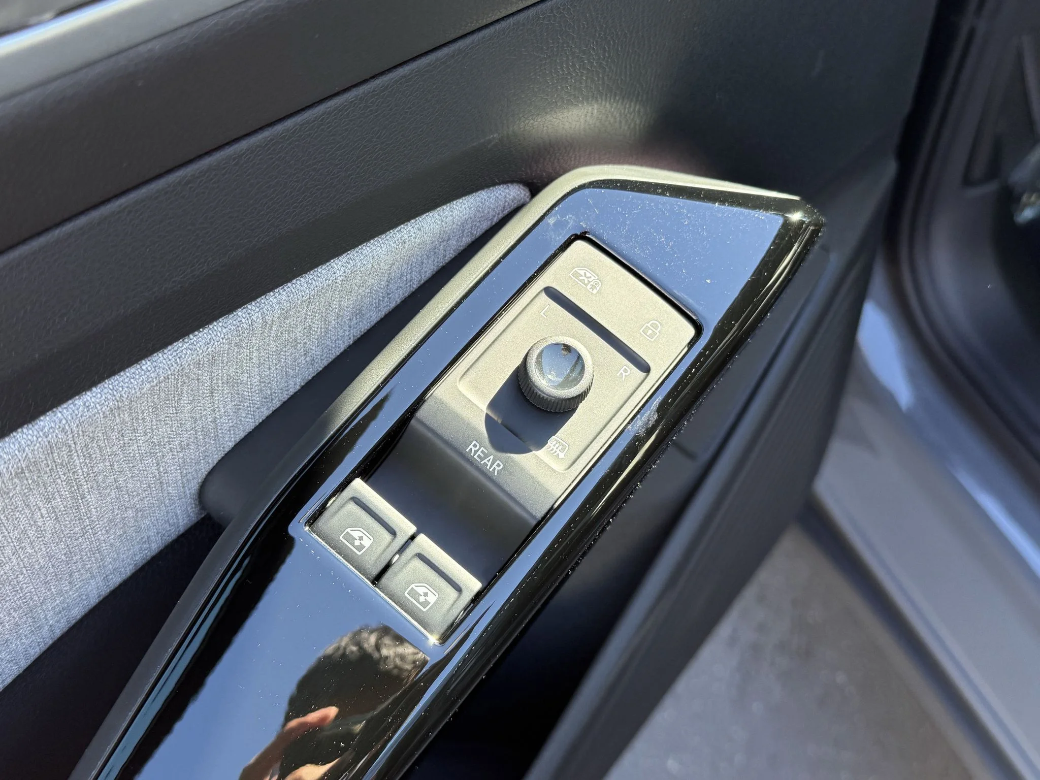 New 2026 Pure Gray Volkswagen Pro image 14