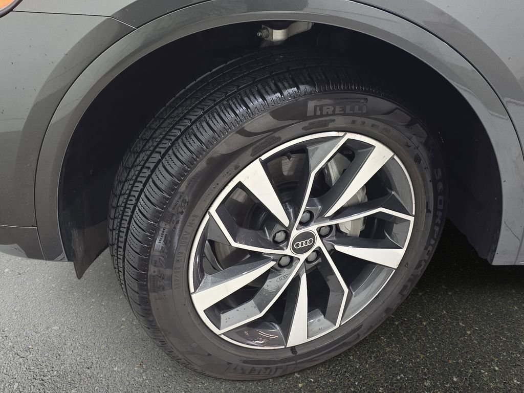 Used 2024  Audi 45 S line Premium image 33