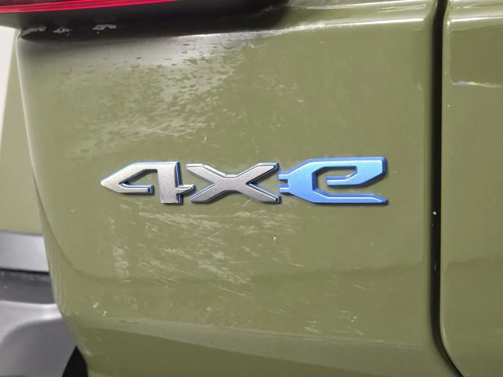 Used 2024 Sarge Green Clearcoat Jeep Rubicon X image 33