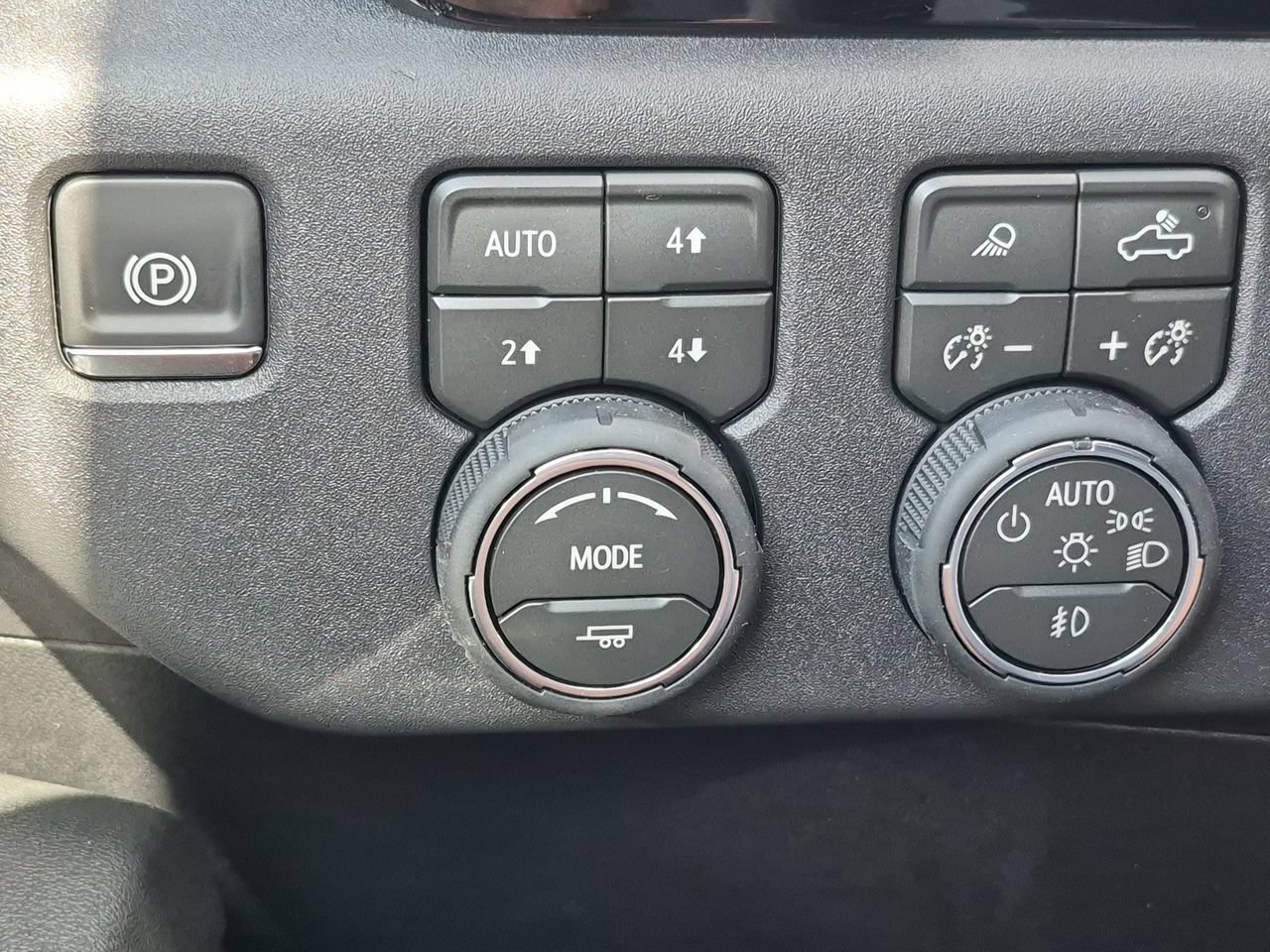 2026 Chevrolet Silverado 2500 HD High Country - Photo 18
