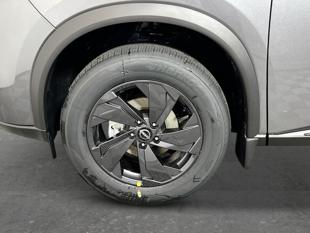 New 2026 Gun Metallic Nissan SV image 9