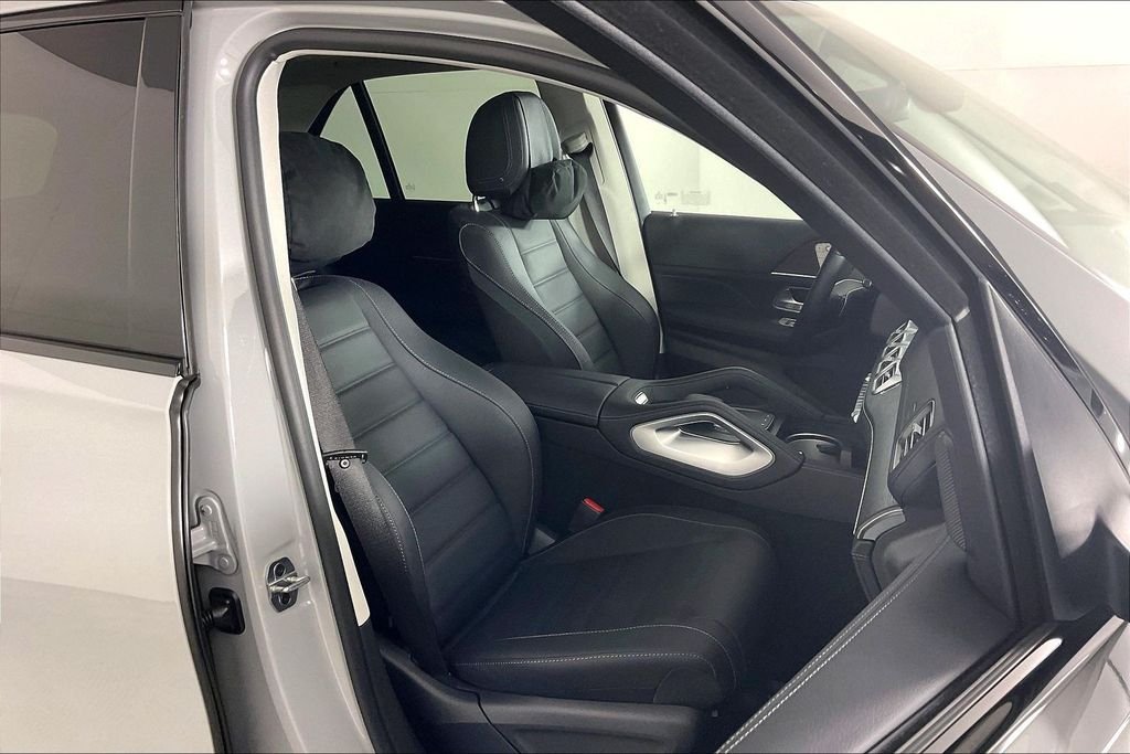 Used 2026  Mercedes-Benz GLE 450 image 7