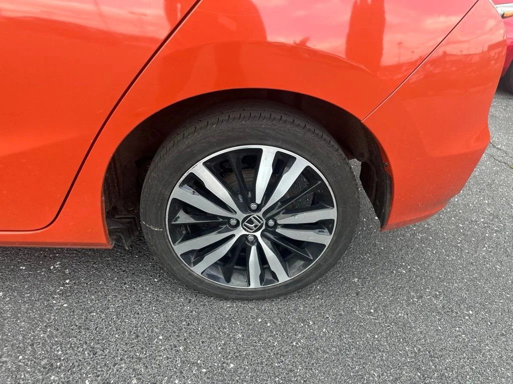 Used 2018 Orange Fury Honda EX image 10