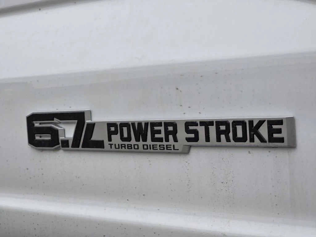 2025 Ford F-550 Super Duty Chassis Cab XL - Photo 27