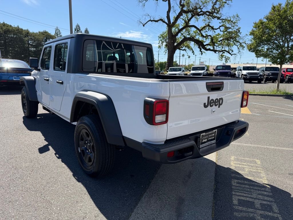New 2026 Bright White Clear-Coat Exterior Paint Jeep Sport image 3