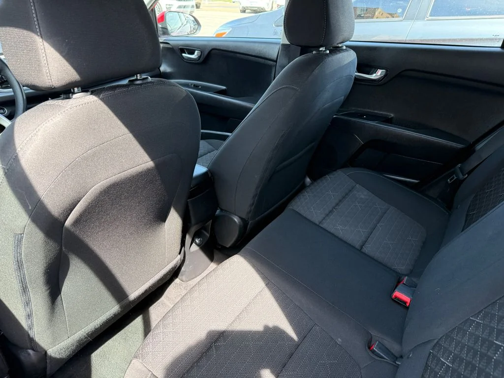 Used 2023 Red Kia S image 25