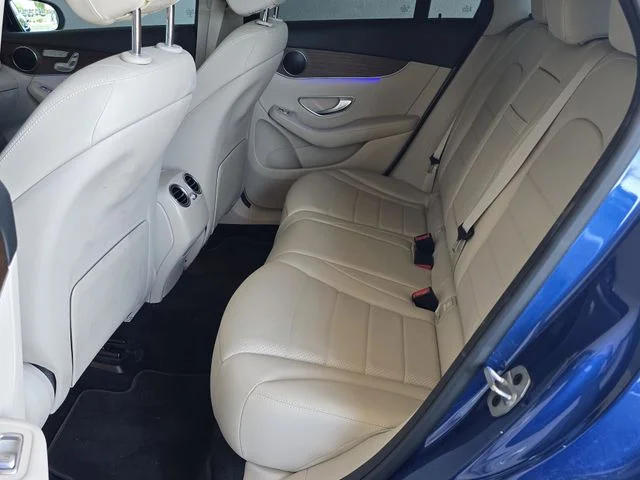 Used 2022 Starling Blue Metallic Mercedes-Benz GLC 300 image 18