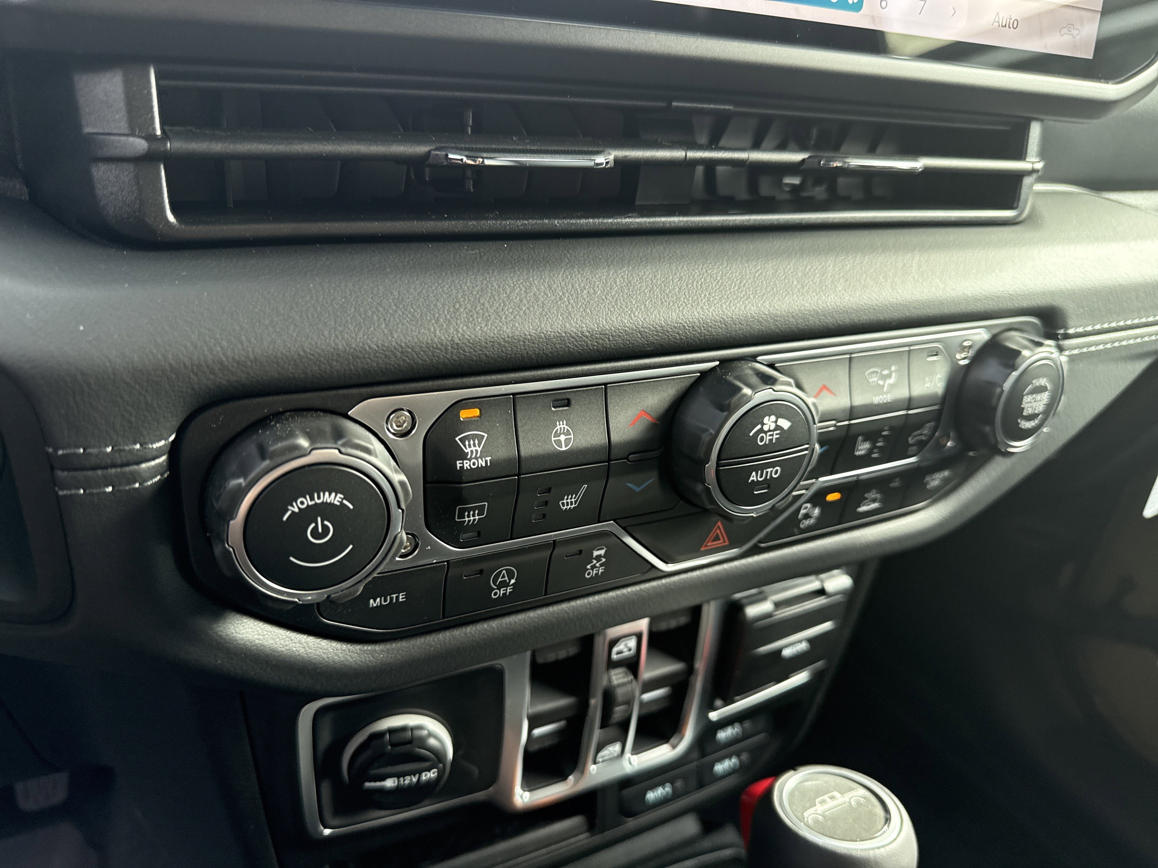 New 2026 41 Jeep Sahara image 30