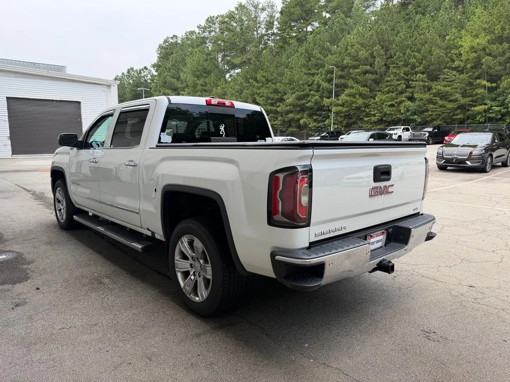 Used 2018 White GMC SLT image 7