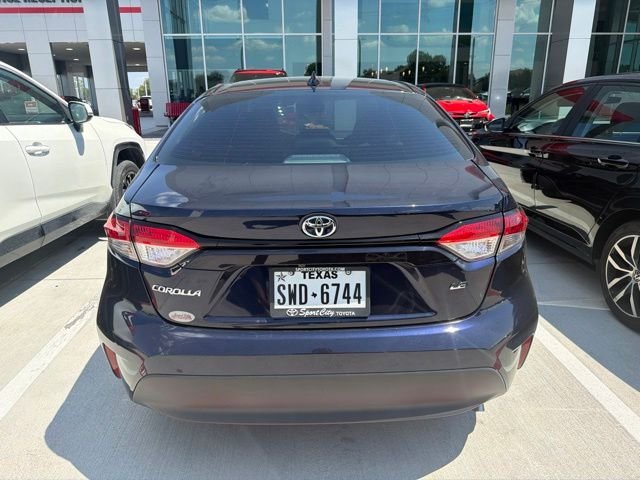 Used 2023  Toyota LE image 5