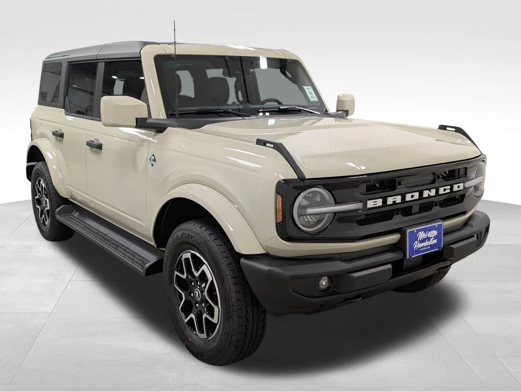 New 2026 Desert Sand Ford Outer Banks® image 20