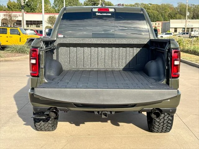 New 2027 Tank Exterior Paint RAM Laramie image 24