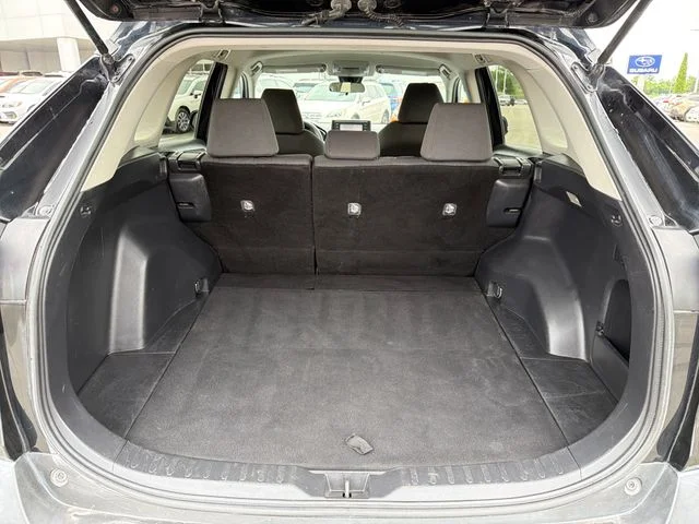 Used 2021 Black Toyota XLE image 24
