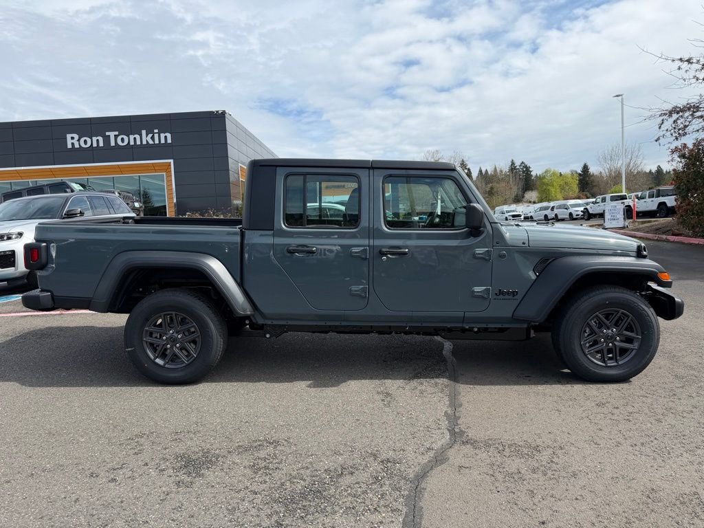 New 2026 Anvil Clear-Coat Exterior Paint Jeep Sport image 8