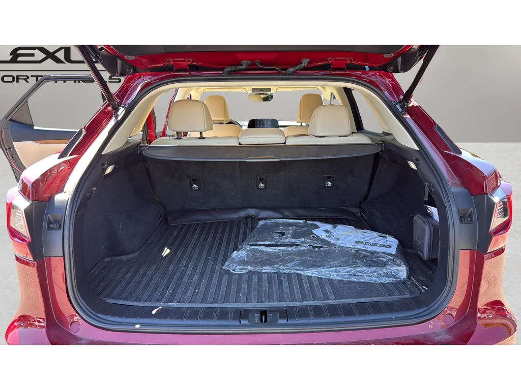 Certified Used 2022 Red Lexus 350 image 18