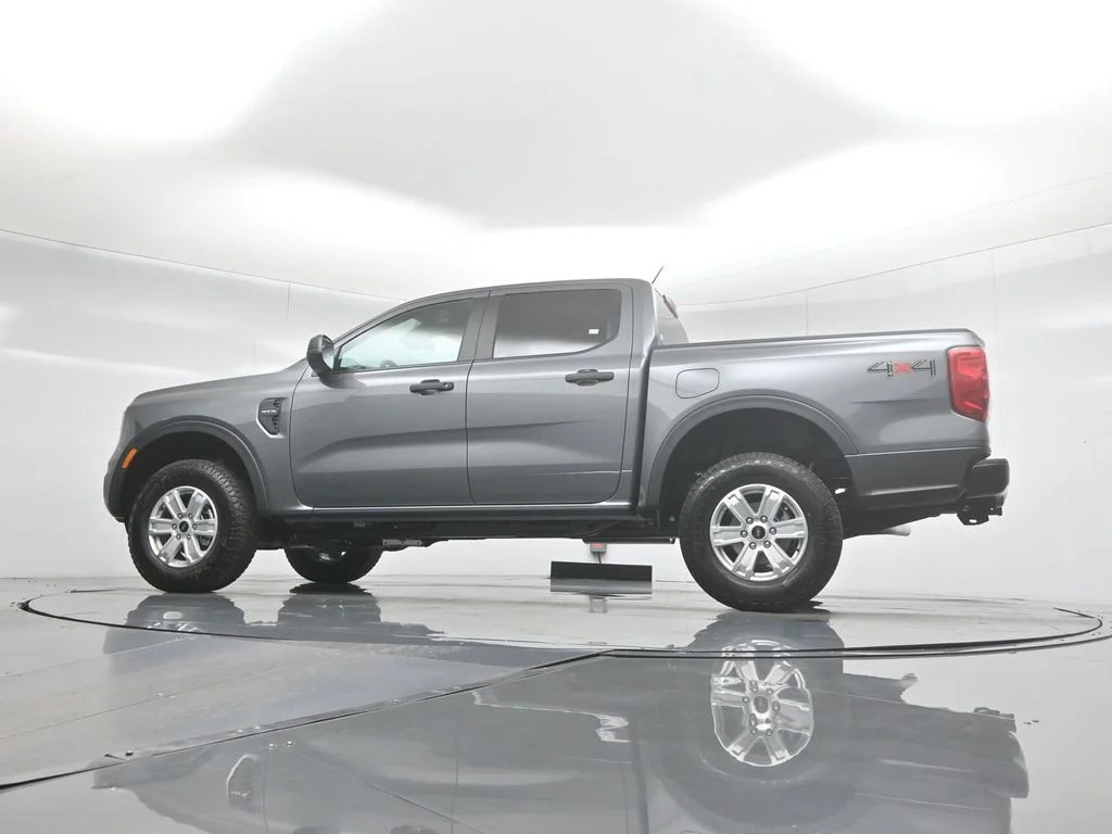 New 2025 Gray Ford XL image 49