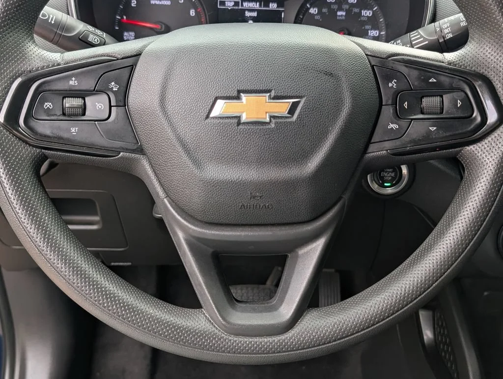 Certified Used 2023 Blue Glow Metallic Chevrolet LT image 5