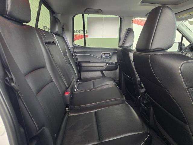 Certified Used 2023 Platinum White Pearl Honda RTL image 38