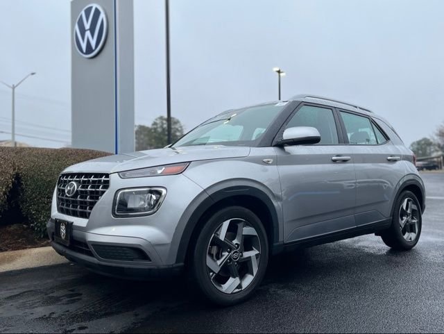 2023 Hyundai Venue SEL