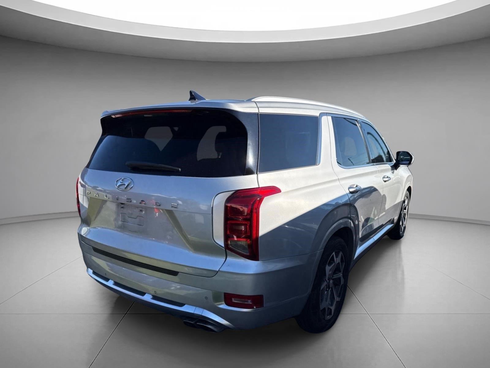 Used 2021 Typhoon Silver Hyundai Calligraphy image 16