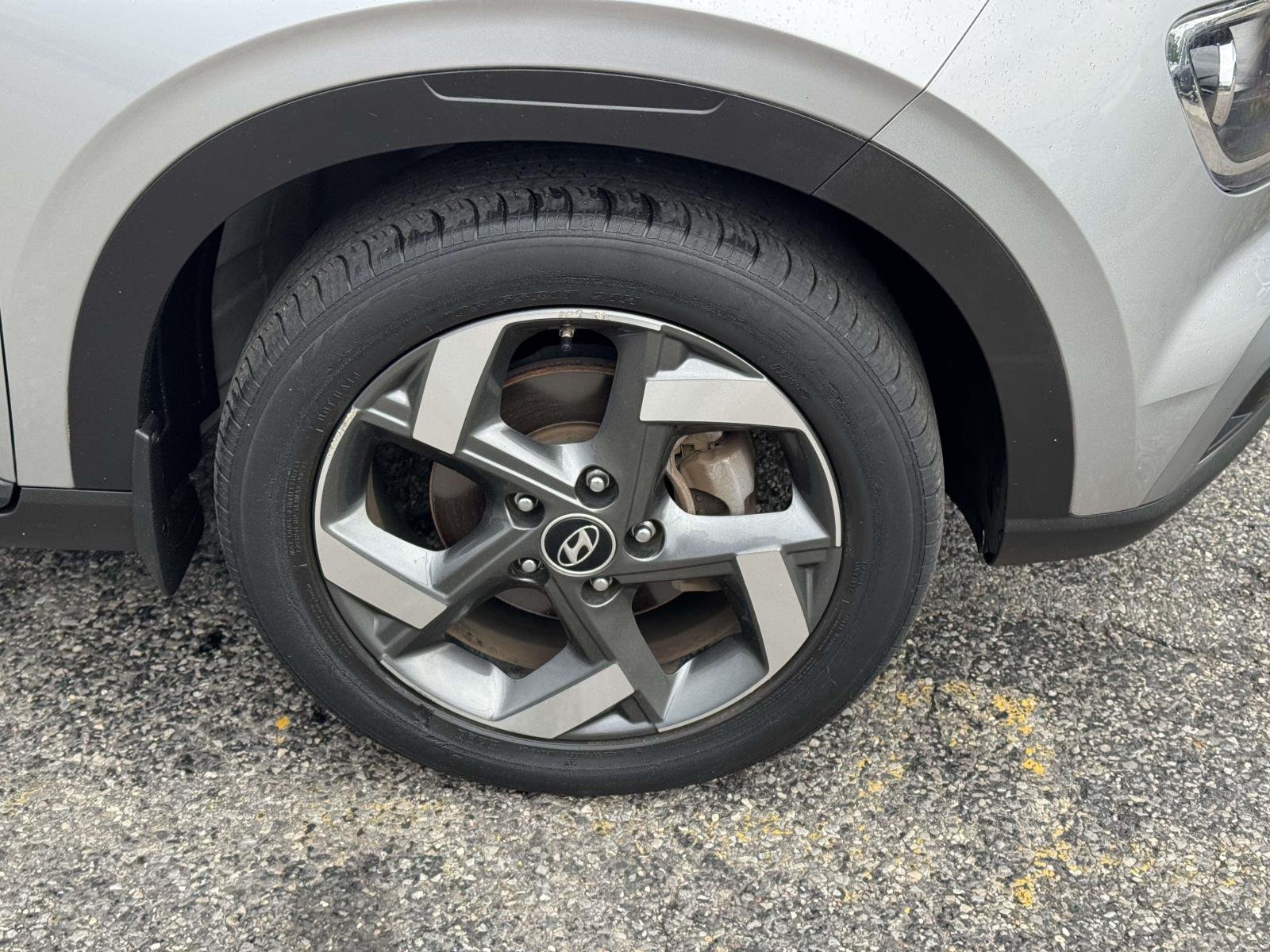 2023 Hyundai Venue SEL - Photo 8