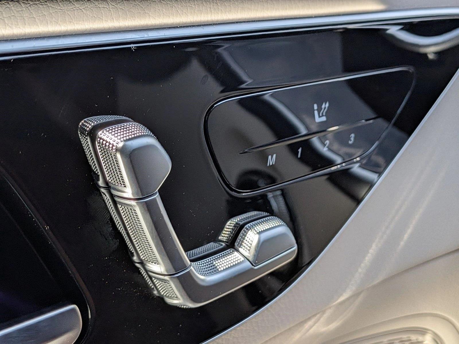 New 2026 Polar White Mercedes-Benz C300 image 14