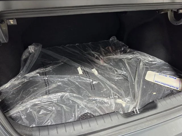 Used 2025 Gray Hyundai SEL Sport image 11