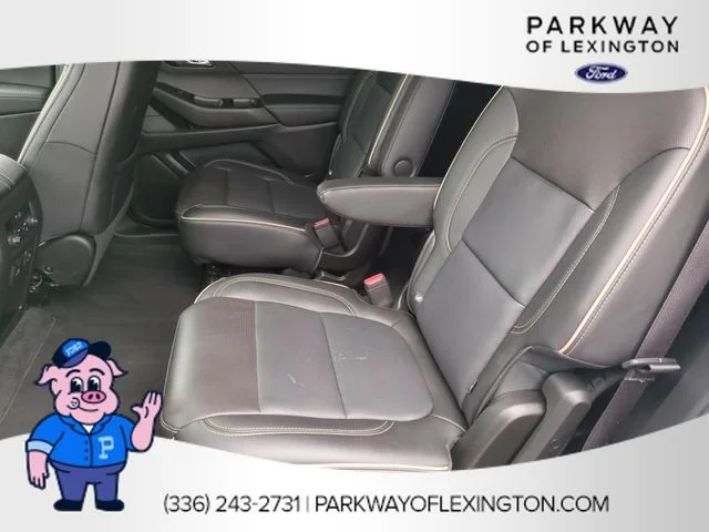 Used 2023 White Chevrolet Premier image 30