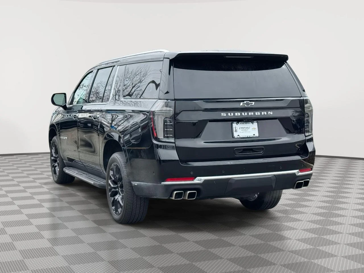 Used 2025 Black Chevrolet High Country image 4