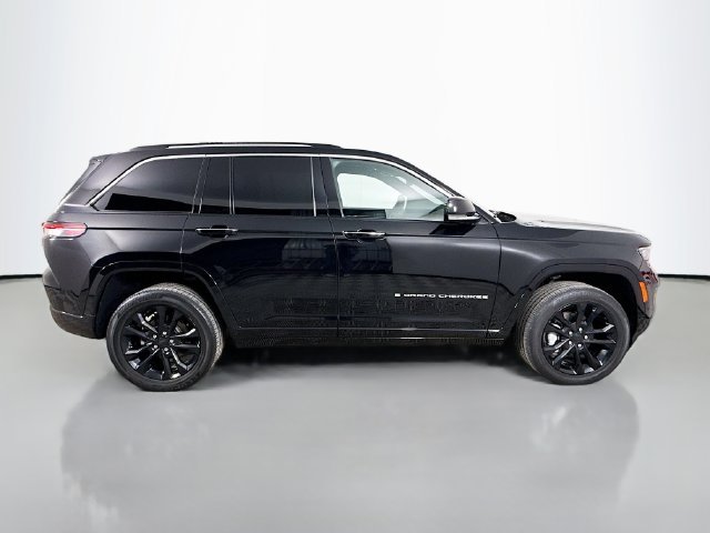 Used 2023 Black Jeep Overland image 6