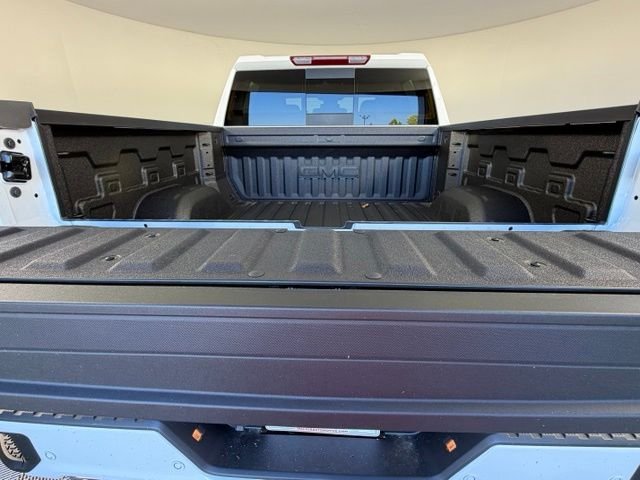 New 2026 White GMC AT4 image 14