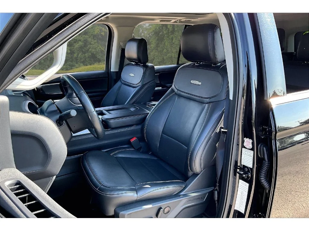 Used 2025 Black Ford Platinum image 2
