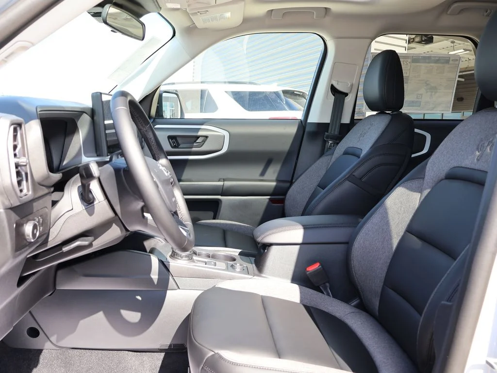 New 2026 Space White Metallic Ford Big Bend® image 23