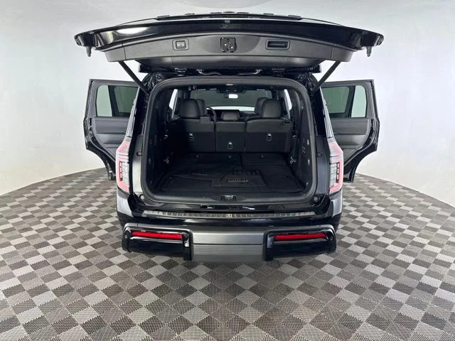 2026 Nissan Armada PRO-4X - Photo 15
