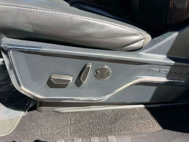 Used 2021 Quartz Metallic Ford Lariat image 27