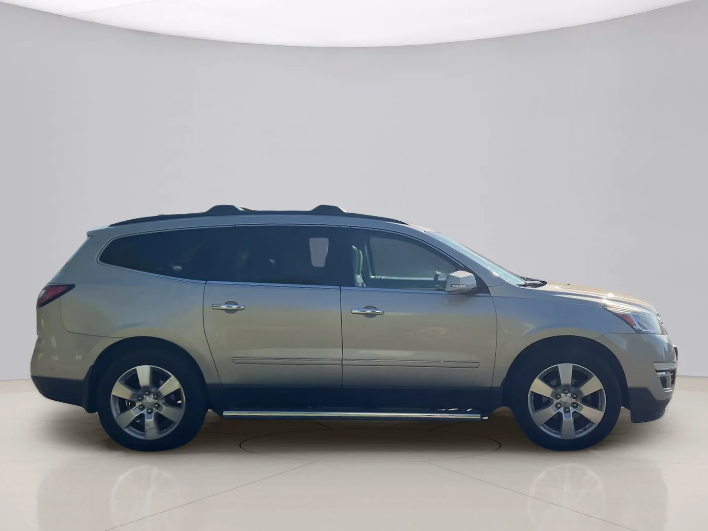 Used 2014 Gold Chevrolet  image 6